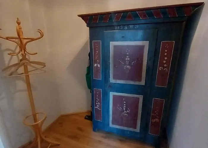 Apartment Zentrumsnahe Anno 1830 In Dresden, Ruhig Und Mit Bester öpnv-anbindung Dresden